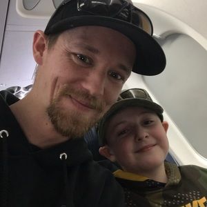 Meet your Posher, Lloyd